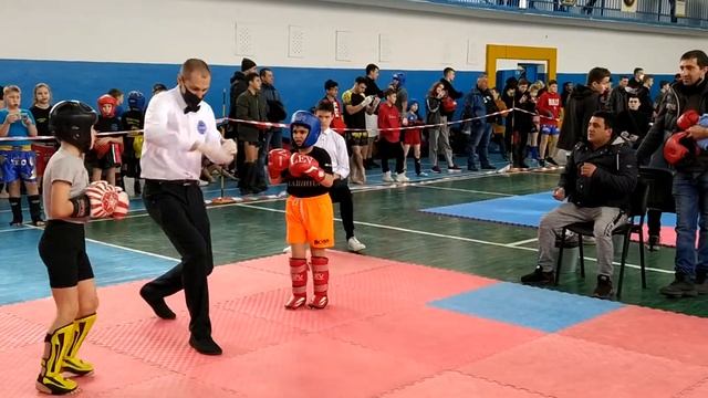 Азоян Азиз, Каховка, Кик Лайт. смотреть онлайн