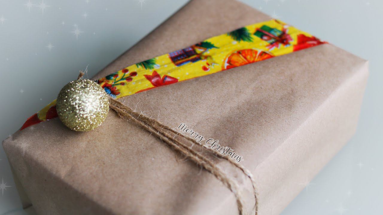 Как КРАСИВО УПАКОВАТЬ подарок на Новый год? БЮДЖЕТНАЯ упаковка подарка. how to wrap a christmas gift