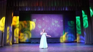 Моисеева Полина. Песня "Стану я звездой" (МБУК "Белоколпский СДК")