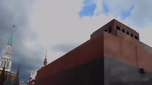 Могила Сталина и захоронения у Кремлёвской стены