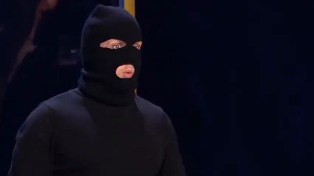 Vladislav Chursin - "Cosi fan tutte" Aria of Guglielmo" Non siate ritrosi" смотреть онлайн