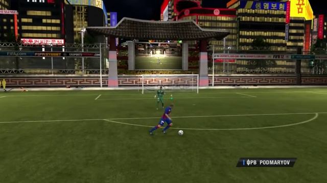 FIFA 12 финты на клавиатуре (2 часть) и пара ударов смотреть онлайн