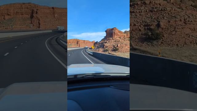 Красивые горы New Mexico i-40