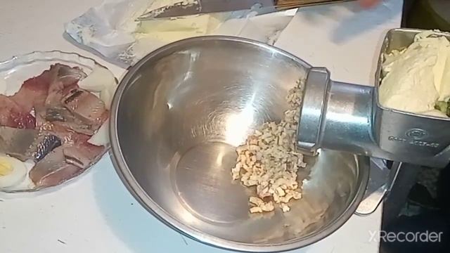 НАСТОЯЩИЙ ФОРШМАК ИЗ СЕЛЕДКИ. Все что потребуется селедка, лук, масло и яйца