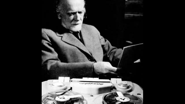 Zoltan Kodaly Intermezzo for String Trio - Czech String Trio смотреть онлайн