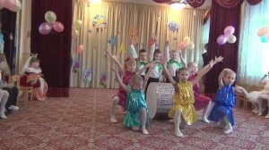 Зажигательный танец на выпускном в детском саду - по барабану