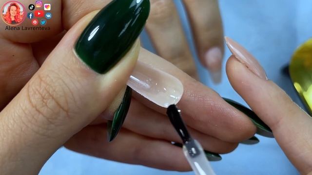 Американские ногти на типсах ? Цветы гель лаком смотреть онлайн