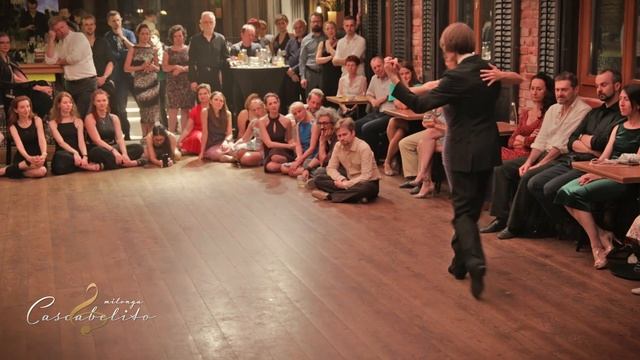 Vita Shevchenko & Michał Gabryś - Milonga Cascabelito (1/4) смотреть онлайн