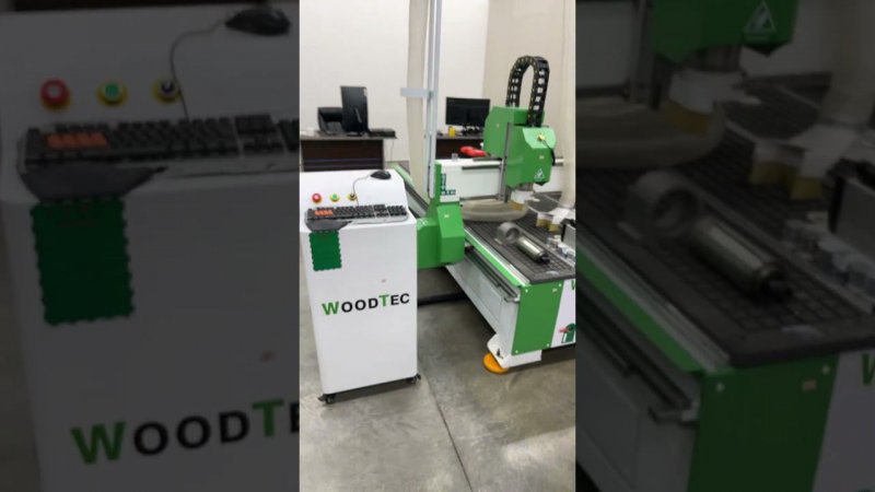 Руки прочь при включенном шпинделе от фрезы! Woodtec напоминает о технике безопасности!!!!