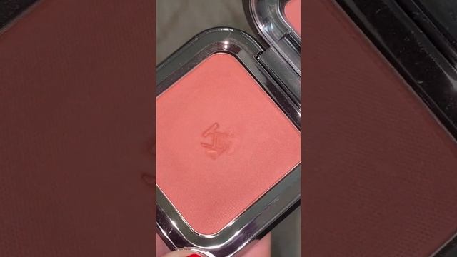 Kiko Milano Unlimited Blush in the shade 02 Natural Tangerine?✨? #kikomilano