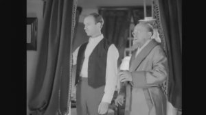 Дайте ему селедки!