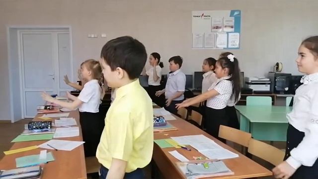 Урок русского языка "Все падежи имен существительных" 3кл Гайдукова Е.Ю. смотреть онлайн