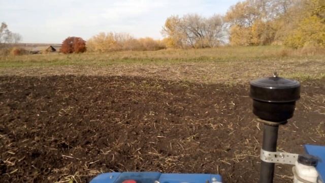 Тяжёлый мотоблок Скаут - осенняя фрезеровка. Осенний зауральский  антураж. смотреть онлайн