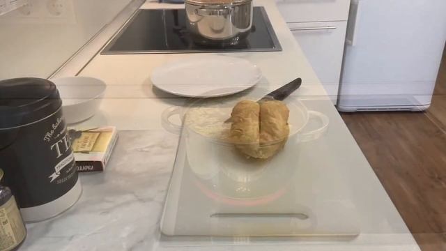 #суп#soup Суп с картофелем, грибами-лисичками, куриной грудкой, морковью и куриным яйцом смотреть онлайн