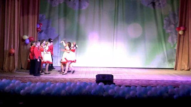 6 Б класс   Весёлый перепляс Осенний бал 2018 ЦГ СОШ г. Родники