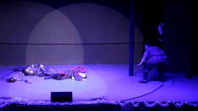 2 - Новогодняя сказка о трех богатырях смотреть онлайн