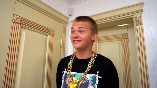 Старшая Сестра vs Младшая Сестра | Кто Станет Королевой Школы? @OK-Forever смотреть онлайн