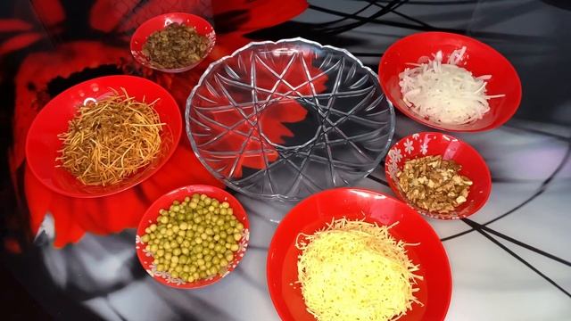 Необычайно ВКУСНЫЙ САЛАТ из простых продуктов! Быстро и вкусно.
