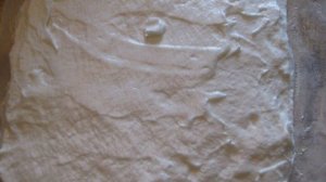 Диетический меренговый рулет с яблоками