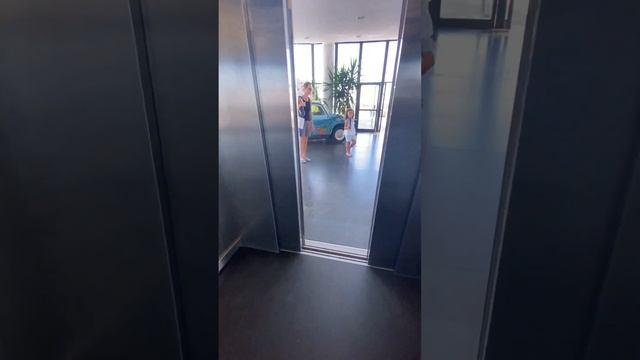 Ялта – город счастья. Отель Ялта интурист. Гора Ай Петри. Ласточкино гнездо. Эпизод 3. смотреть онлайн