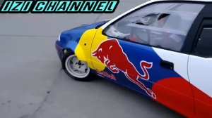 8 автомобилей с двигателями от мотоциклов