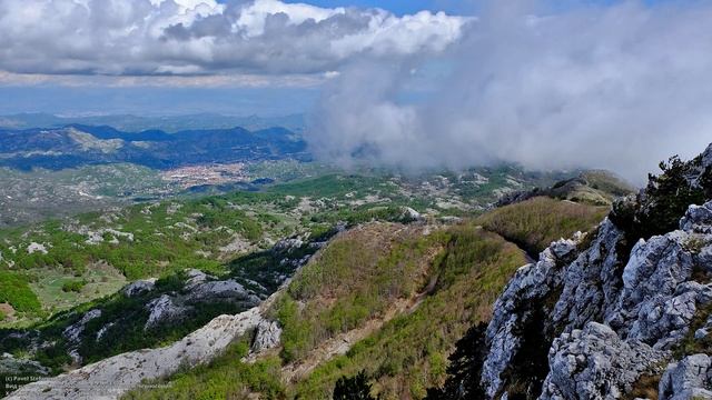 Timelapse. Вид на Цетине. View of Cetinje