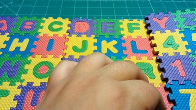 Коврик-пазл для детей из Китая за 80рублей смотреть онлайн