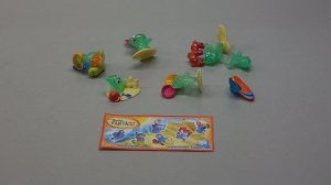 ПРИВИДЕНИЯ НА ПЛЯЖЕ - GHOSTS ON THE BEACH - Киндер Сюрприз - 2009 - серия из Kinder Surprise