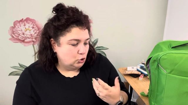 Try on bagaglio a mano per 3 giorni a Praga ? | #LaRo? смотреть онлайн