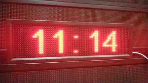 Светодиодные часы 21*69см с доставкой по всей России. В наличии. ledmig.ru