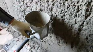 Для оштукатуривания плит ВЕЛОКС(VELOX)используют любые смеси  на основе гипса или цемента.