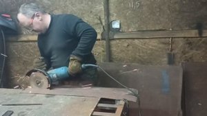 Как резать "Болгаркой" ровно и в размер