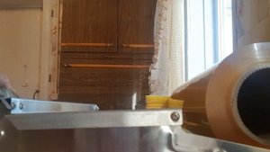 Как упаковать грибы Вёшенка на горячем столе в пищевую стрейч-пленку для транспортировки и хранения