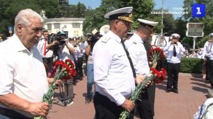 В Севастополе отметили 220-летие со дня рождения адмирала Нахимова
