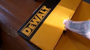 Распаковка пильного станка DeWALT DWE 7485 часть 1.