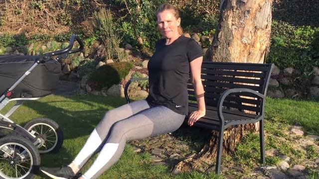 Træn med barnevognen - Triceps og Biceps смотреть онлайн