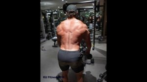 Качаем трапецию GYM