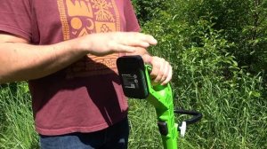 Аккумуляторный инструмент Greenworks | Триммер для покоса травы и высокая трава по пояс