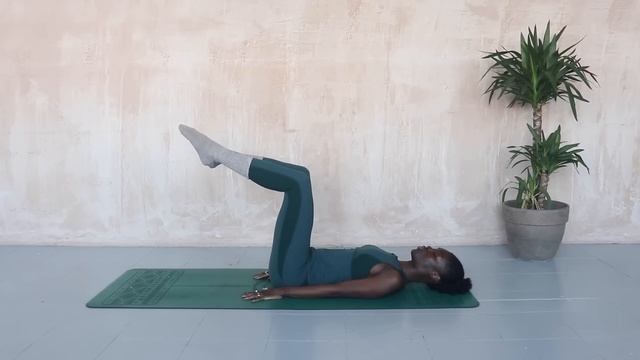 20 MIN FULL BODY PILATES WORKOUT FOR BEGINNERS -  AT HOME PILATES
