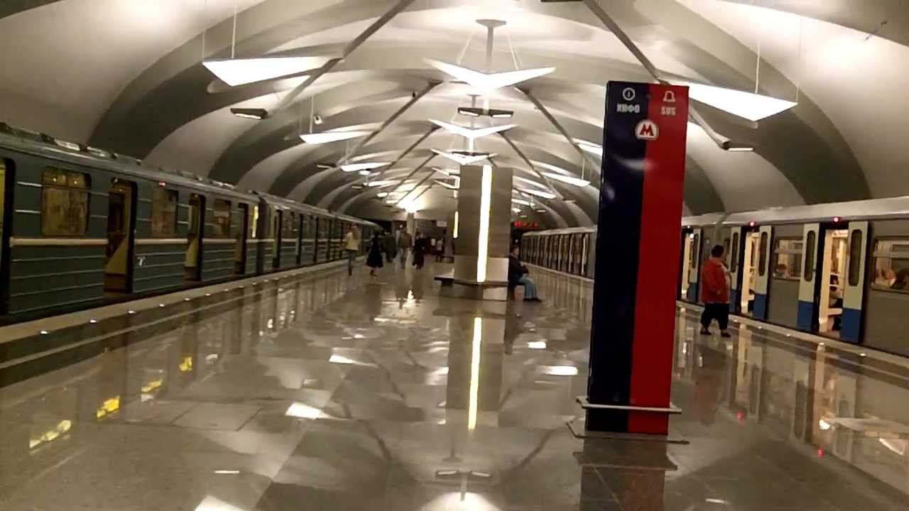 В вагоне 81-717 9190 до станции Новокосино. 2012 год смотреть онлайн