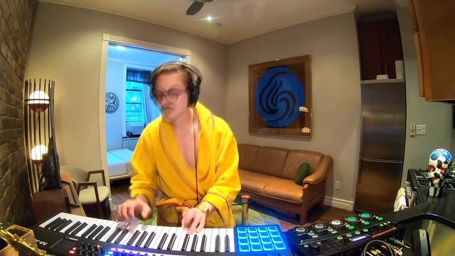 HOW TO FUNK IN TWO MINUTES - EXTENDED VERSION - MARC REBILLET смотреть онлайн