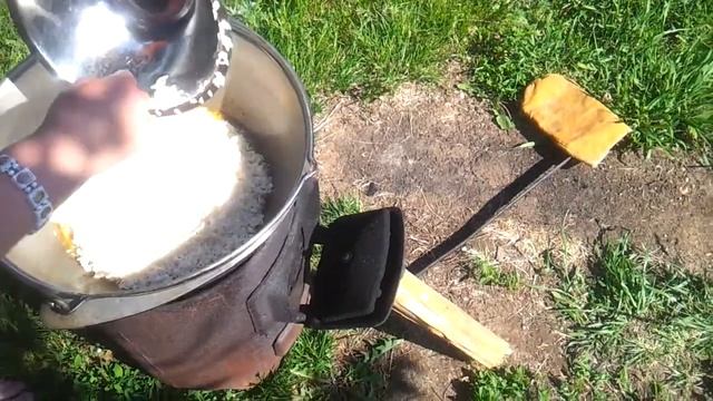 Приготовили вкуснейший плов в казане из баранины и того что было смотреть онлайн