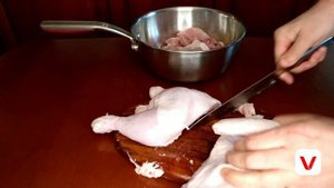 Как разделать курицу на шашлык за 3 мин.