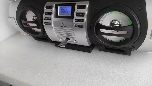 Стереосистема- Бумбокс AUNA Soundblaster L Ghettoblaster 3.0 (CD,MP3,USB,FM,Bluetooth,Bassboost,LED смотреть онлайн