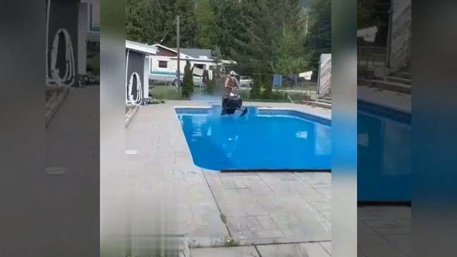 Хочется вот так вот на пляже смотреть онлайн