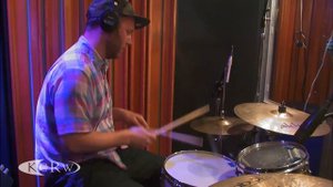 Bonobo performing "Sapphire" Live on KCRW