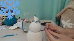НОВОГОДНИЙ СНЕГОВИК ИЗ НОСКА СВОИМИ РУКАМИ