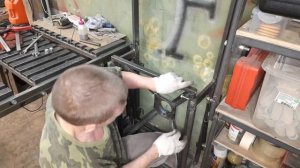 Стол для плазмореза. Складной, пристенный.