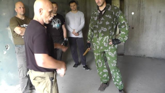 Фрагмент семинара.Бой в ограниченном пространстве.Отработка одного элемента  В Н Крючков смотреть онлайн