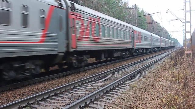 ЭП2К-148 (РЖД/Окт, ТЧ-8) с поездом №290 Мск - Архангельск (РЖД/ФПК/Сев)* смотреть онлайн
